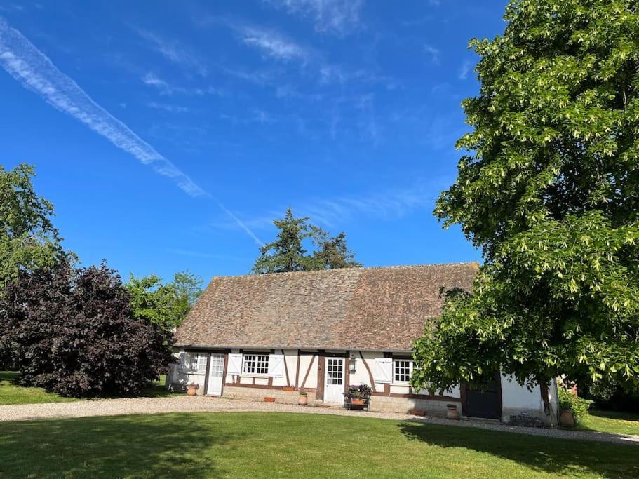 Le Colombage, Jolie Longere Pres De Giverny Eure Hardencourt-Cocherel Exteriör bild